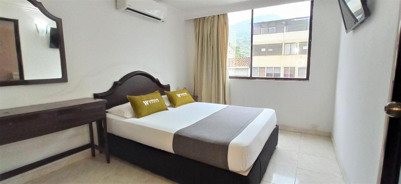 Hotel Windsor Plaza - Downtown กาลี ภายนอก รูปภาพ