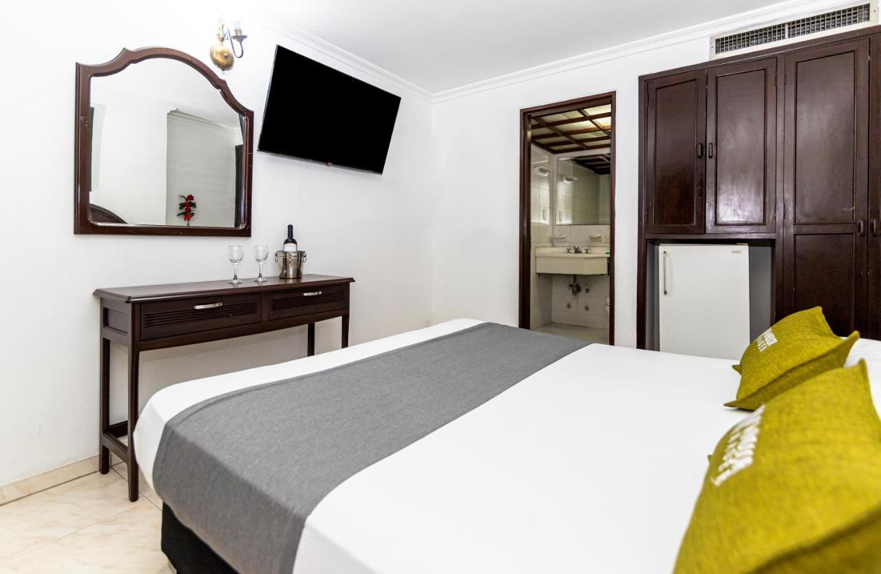 Hotel Windsor Plaza - Downtown กาลี ภายนอก รูปภาพ