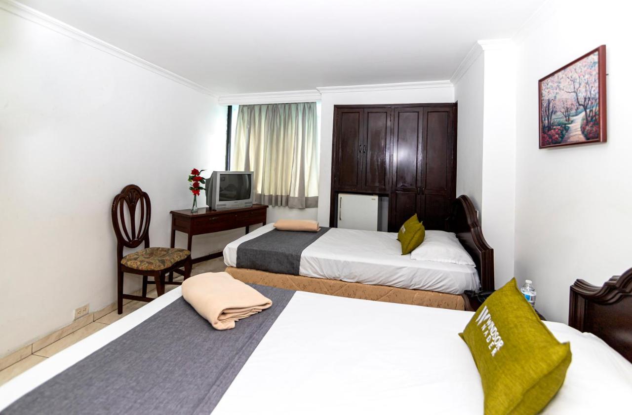 Hotel Windsor Plaza - Downtown กาลี ภายนอก รูปภาพ