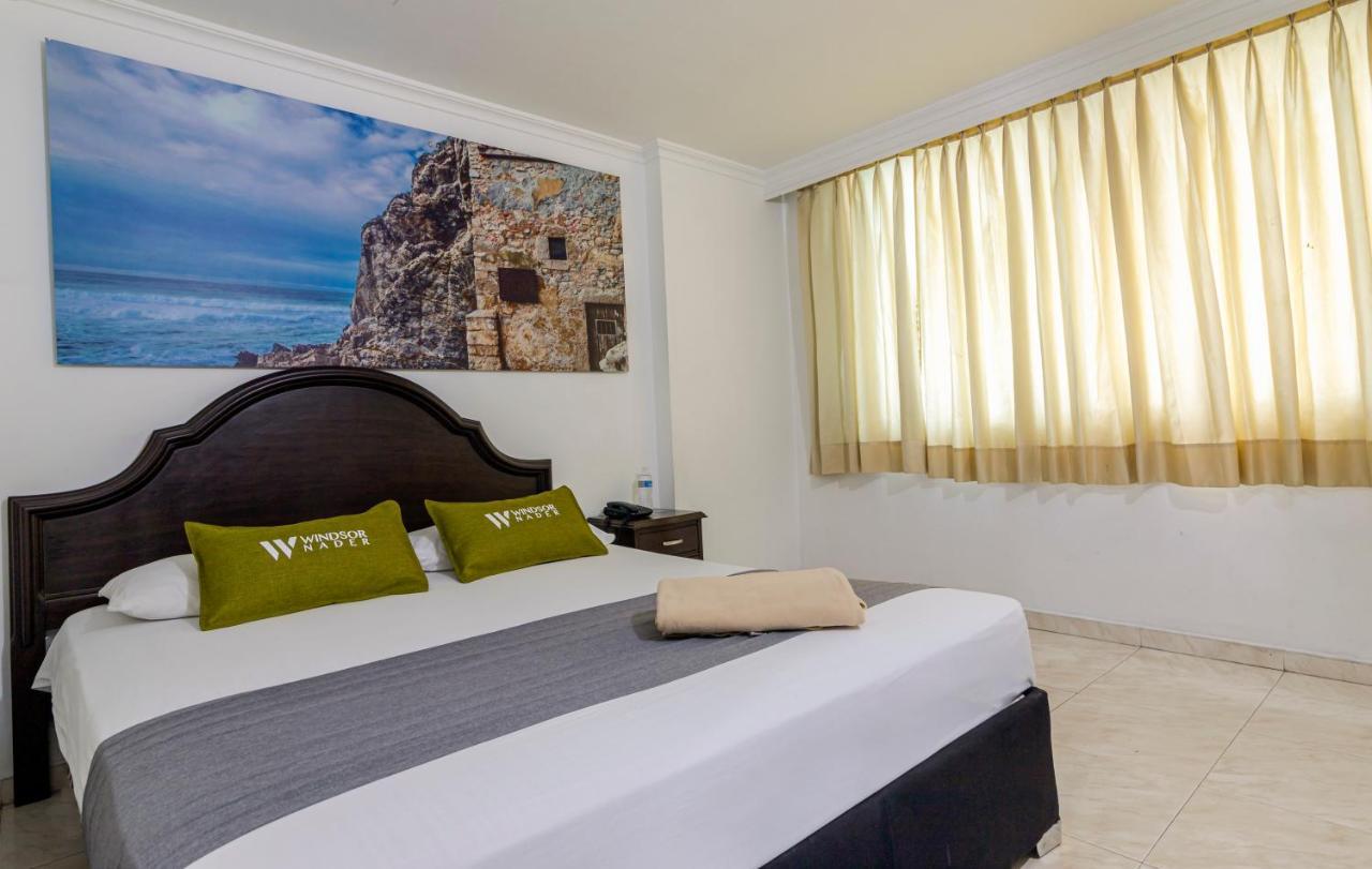 Hotel Windsor Plaza - Downtown กาลี ภายนอก รูปภาพ