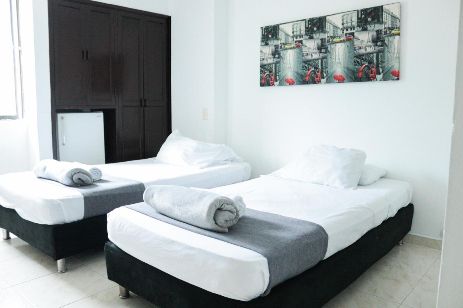 Hotel Windsor Plaza - Downtown กาลี ภายนอก รูปภาพ