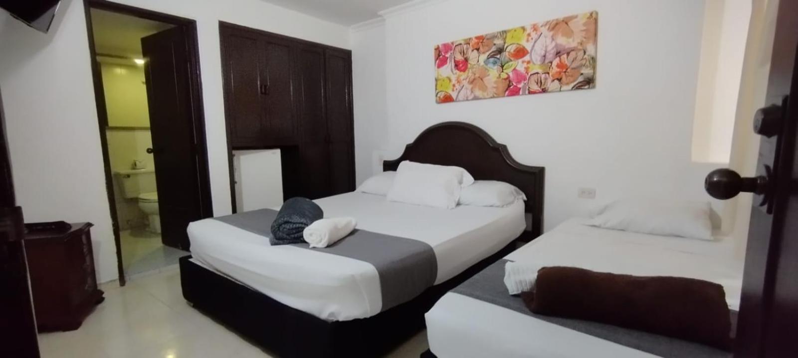 Hotel Windsor Plaza - Downtown กาลี ภายนอก รูปภาพ
